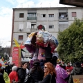 Assemblaggio del carro del cervello per il 42° Corteo di Carnevale di Scampia, domenica 11 febbraio 2024. Ph Maria Reitano.