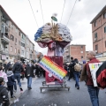 Il carro-cervello del GRIDAS al 42° Corteo di Carnevale di Scampia, domenica 11 febbraio 2024. Ph Alessia Maturi.