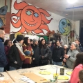 Gruppi in visita durante i laboratori per il 43° Corteo di Carnevale di Scampia. Ph Marta Rossetti.