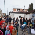 L’esibizione di Musica libera Tutti prima del 43° Corteo di Carnevale di Scampia, domenica 2 marzo 2025. Ph Maria Reitano.