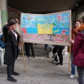 Il cartello del Centro Territoriale Mammut al 43° Corteo di Carnevale di Scampia, domenica 2 marzo 2025. Ph Maria Reitano.