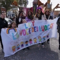 L’educativa territoriale “La Voce dei luoghi” della coop “L’Uomo e il Legno” al 43° Corteo di Carnevale di Scampia, domenica 2 marzo 2025. Ph Maria Reitano.