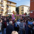 L’Uomo Nuovo al 43° Corteo di Carnevale di Scampia, domenica 2 marzo 2025. Ph Maria Reitano.