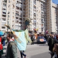 Maschere e palazzoni al 43° Corteo di Carnevale di Scampia, domenica 2 marzo 2025. Ph Maria Reitano.