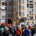 San Ghetto Martire benedice e segue il 43° Corteo di Carnevale di Scampia, domenica 2 marzo 2025. Ph Maria Reitano.