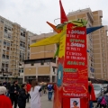 Mantide (Mantis religiosa) collocata sul carro della Rosa dei Venti al 41° Corteo di Carnevale di Scampia, domenica 19 febbraio 2023. Ph Maria Reitano.