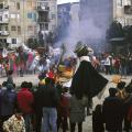 1994. Il cerchio dei popoli attorno al fuoco. Foto di Luca Pignataro