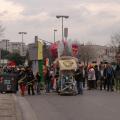 Il corteo ritorna per via Ghisleri. ph. Aniello Gentile