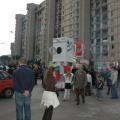 Il corteo riparte per via Fratelli Cervi. ph. Aniello Gentile.