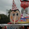 La luna, Pinocchio e il Maiale Pagliarone. 29° Corteo di carnevale di Scampia, domenica 6 marzo 2011. Ph. Aniello Gentile.