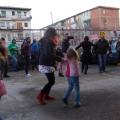 Dopo il corteo, la festa continua fino alle 17:00 con balli fuori la sede del GRIDAS sulle Parodie dei Carnevali, Domenica 19 febbraio 2012. ph. Michelino.