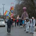 Il 32° Corteo di Carnevale di Scampia si dirige verso il campo Rom, Domenica 2 marzo 2014. Ph. Aniello Gentile.