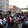 L’esibizione dell’Orchestra ‘Musica libera Tutti’ con i bambini di ‘Musica in Gioco’ alla partenza del 34° Corteo di Carnevale di Scampia, domenica 7 febbraio 2016. Ph. Franco Vicario.