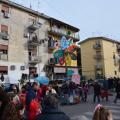 Il fiore con i mondi-pianeti del centro CHIKU’ - gastronomia cultura e tempo libero al 34° Corteo di Carnevale di Scampia, domenica 7 febbraio 2016. Ph. Aniello Gentile.