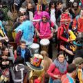 Turbinio di murghe nel lotto P al 34° Corteo di Carnevale di Scampia, domenica 7 febbraio 2016. Ph. Luca Pignataro.