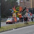 Il carri si rimettono in cammino verso Largo Battaglia, 36° Corteo di Carnevale di Scampia, domenica 11 febbraio 2018. Ph. Aniello Gentile.