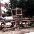 Scultura pubblica in legno e latta.