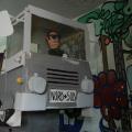 Laboratori di Carnevale 2013 del GRIDAS: il camorrista alla guida del camion dei rifiuti tossici (cartapesta, legno e cartone) . ph. Martina Pignataro.