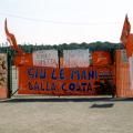 Striscione del giugno 2002 "Giù le mani dalla Costa" per la battaglia LIPU in difesa del litorale jonico lucano (lo striscione più utilizzato e più fotografato!).