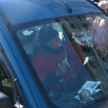 “Ricordiamo a tutti di indossare la mascherina….e la maschera!”. Sta per partire il 40° Corteo di Carnevale di Scampia, domenica 27 febbraio 2022. <em>Ph Aniello Gentile.</em>