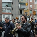 La Titubanda accompagna degnamente San Ghetto Martire al 27° Corteo di Carnevale di Scampia, domenica 27 febbraio 2007. <em>Ph Aniello Gentile</em>.