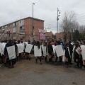 I cartelli degli Scout per il 41° Corteo di Carnevale di Scampia, domenica 19 febbraio 2023. <em>Ph Martina Pignataro.</em>