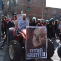 Il trattore confiscato di (R)esistenza Anticamorra al 38° Corteo di Carnevale di Scampia, domenica 23 febbraio 2020. <em>Ph. Aniello Gentile.</em>