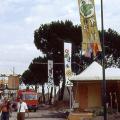 Neagorà, Spalti del Maschio Angioino, Napoli, 1991. Le bandiere.