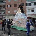 La piramide de "I Pollici Verdi" al 32° Corteo di Carnevale di Scampia, Domenica 2 marzo 2014. Ph. Aniello Gentile.