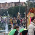 Il 32° Corteo di Carnevale di Scampia raggiunge il Campo Rom, Domenica 2 marzo 2014. Ph. Aniello Gentile.